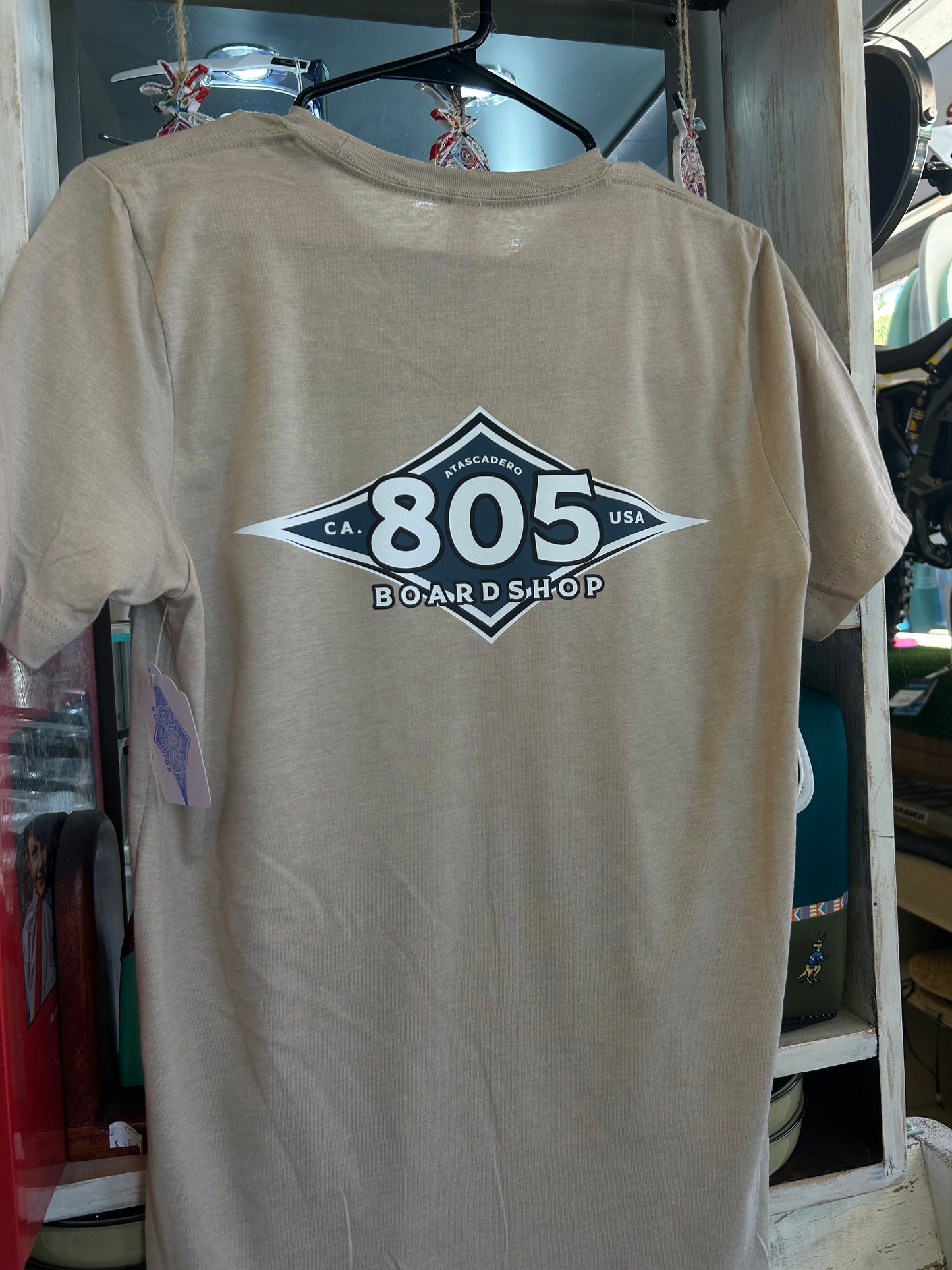 805 Boardshop Men’s (Unisex) Diamond T shirt Tan/Blue