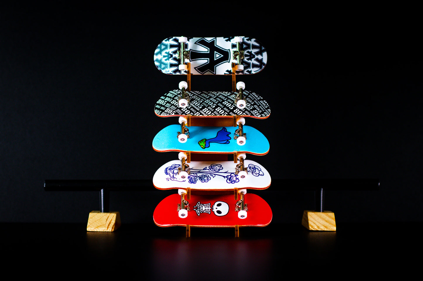 Atown Skate Premium Edition Fingerboard Flower Skulls