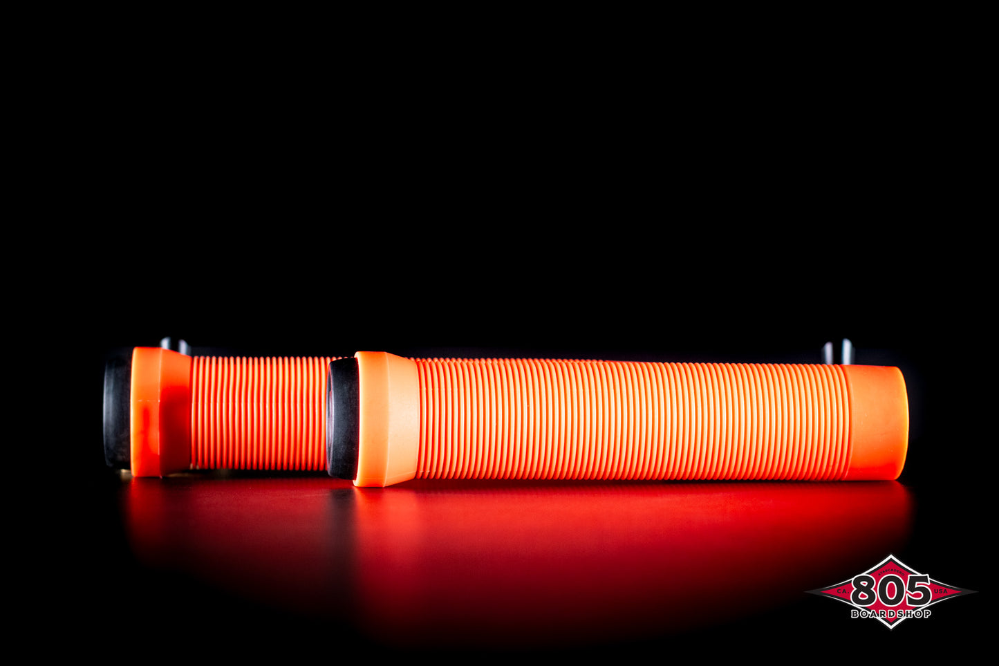 SCT USA Handle Bar Grips with SCT USA High Rebound Rubber Bar Ends Scooters/BMX/Jetski 140mm Peachy